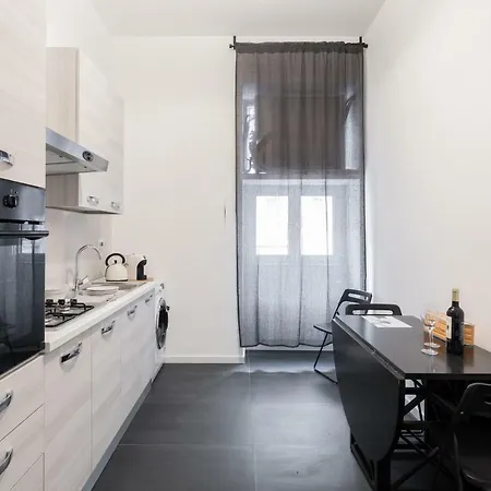 Claudio My House Apartman *